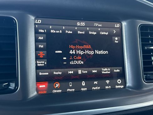 Used 2022 Dodge Charger R/T w/ Blacktop Package image 18