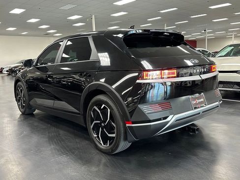 Used 2023 Hyundai Ioniq 5 SE image 5