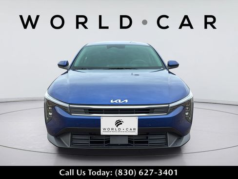 Used 2025 Kia K4 FWD image 16
