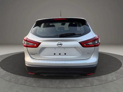 Used 2020 Nissan Rogue Sport S w/ Appearance Package AWD/4WD image 6