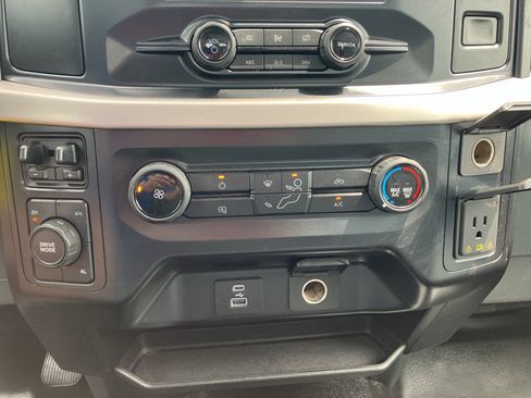 Used 2021 Ford F150 XL w/ Equipment Group 101A High AWD/4WD image 21