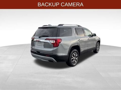 Used 2023 GMC Acadia SLE w/ Driver Convenience Package FWD image 7