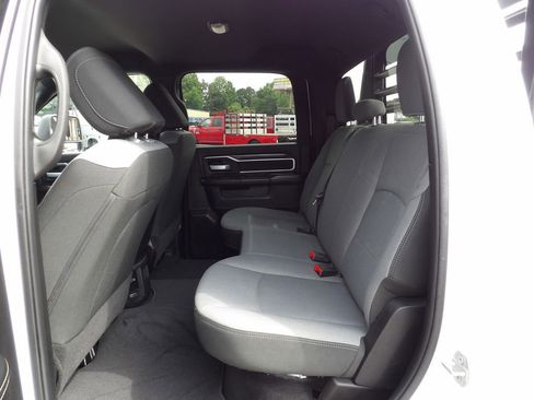 Used 2024 RAM 3500 SLT w/ Quick Order Package 2YG SLT AWD/4WD image 30