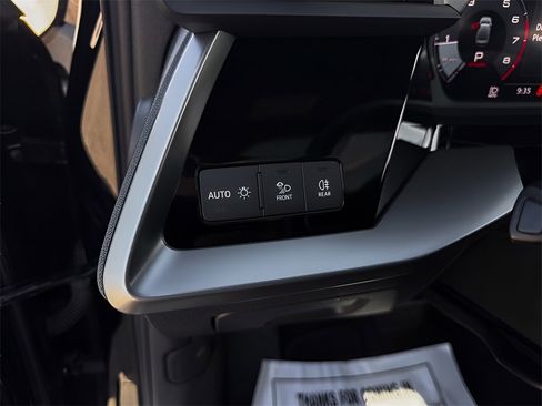 Used 2023 Audi A3 2.0T Premium image 19