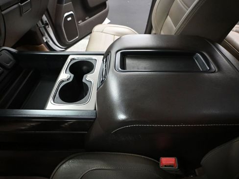 Used 2015 GMC Sierra 2500 Denali w/ Snow Plow Prep Package image 36