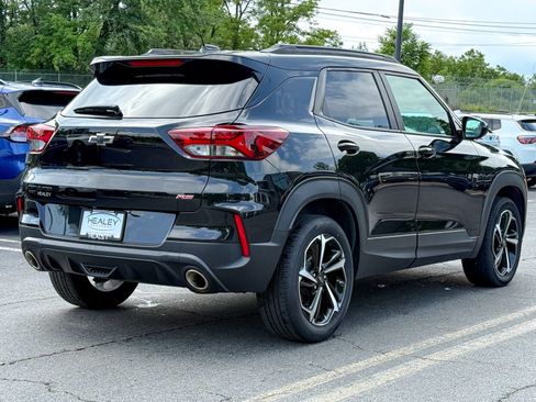 Used 2023 Chevrolet TrailBlazer RS w/ Sun and Liftgate Package AWD/4WD image 8