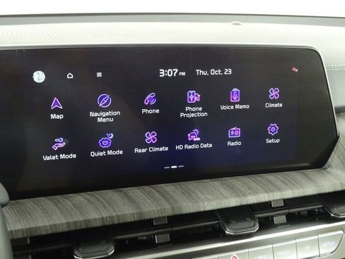 Used 2024 Kia Telluride EX w/ EX Captain's Chair Package image 34