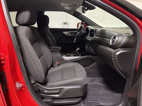 Used 2020 Chevrolet Blazer LT FWD image 21