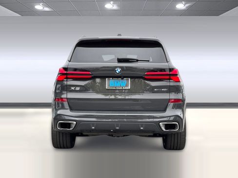 Certified 2024 BMW X5 xDrive40i w/ Executive Package AWD/4WD image 9