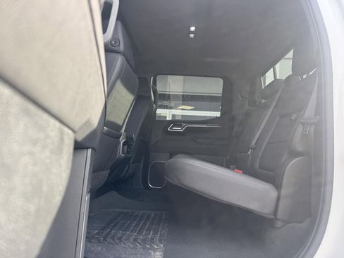 Used 2023 Chevrolet Silverado 1500 LTZ w/ LTZ Convenience Package II image 10