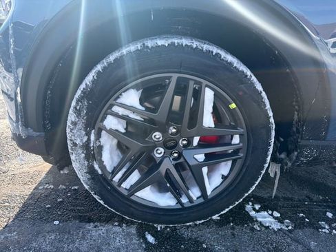 New 2026 Ford Explorer ST w/ Sun And Sound Package image 15