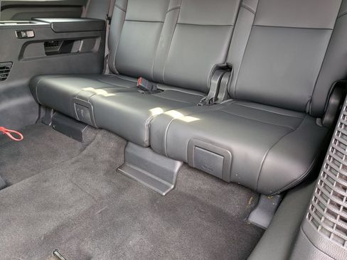 Used 2025 Toyota Sequoia Limited AWD/4WD image 17