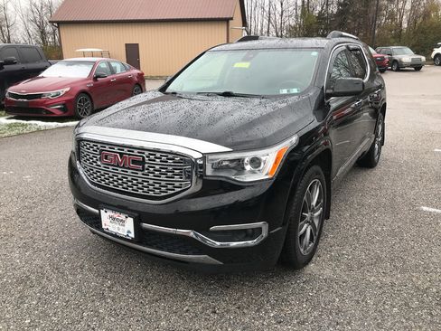 Used 2018 GMC Acadia Denali image 4