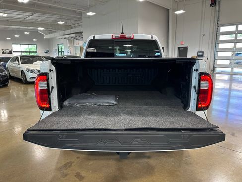 Used 2024 GMC Canyon Denali AWD/4WD image 38