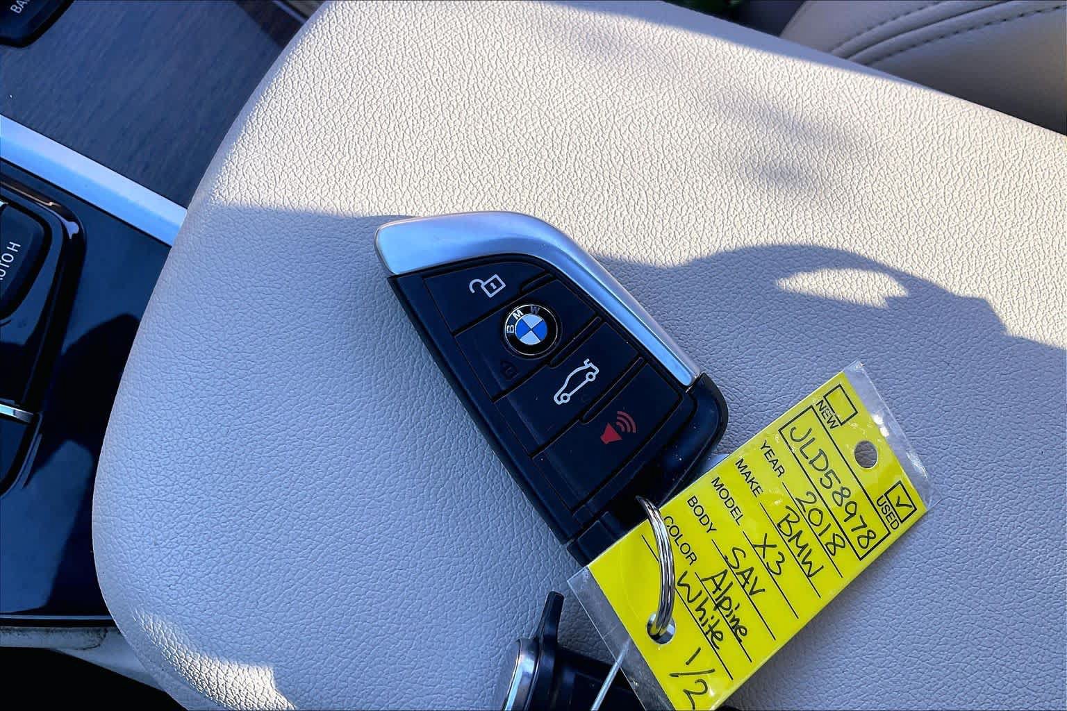 Used 2018 BMW X3 xDrive30i AWD/4WD image 13