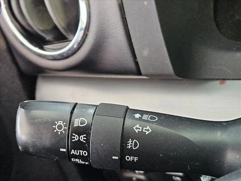 Used 2020 Toyota Tundra Platinum image 16