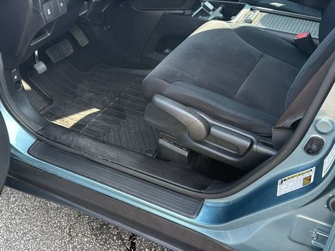 Used 2014 Honda CR-V LX image 21