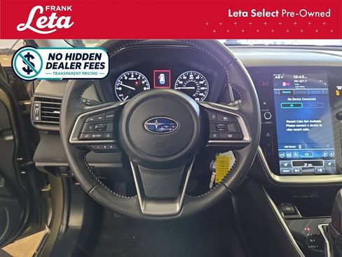 Used 2024 Subaru Outback Premium AWD/4WD image 12