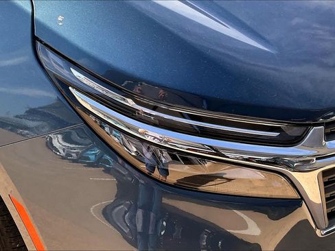 Certified 2024 Chevrolet Equinox LT FWD image 26
