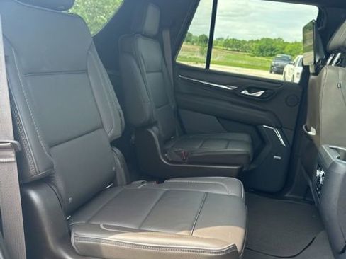 Used 2022 GMC Yukon Denali w/ Denali Ultimate Package AWD/4WD image 44