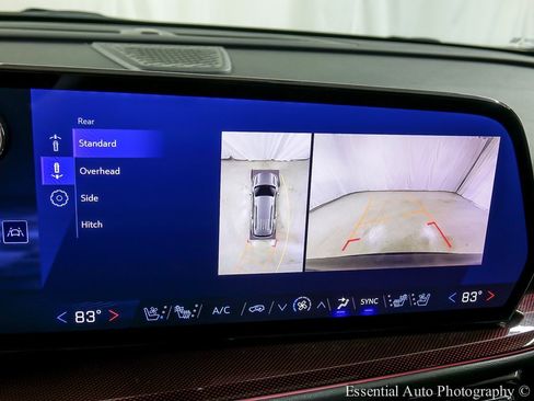 Used 2024 Chevrolet Traverse RS image 15