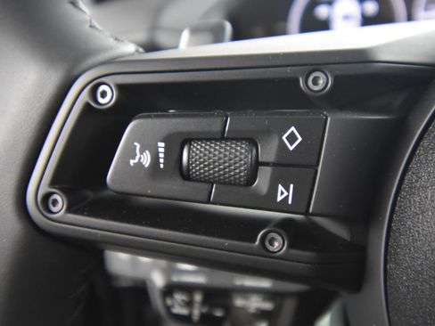 New 2025 Porsche Panamera 4 image 29