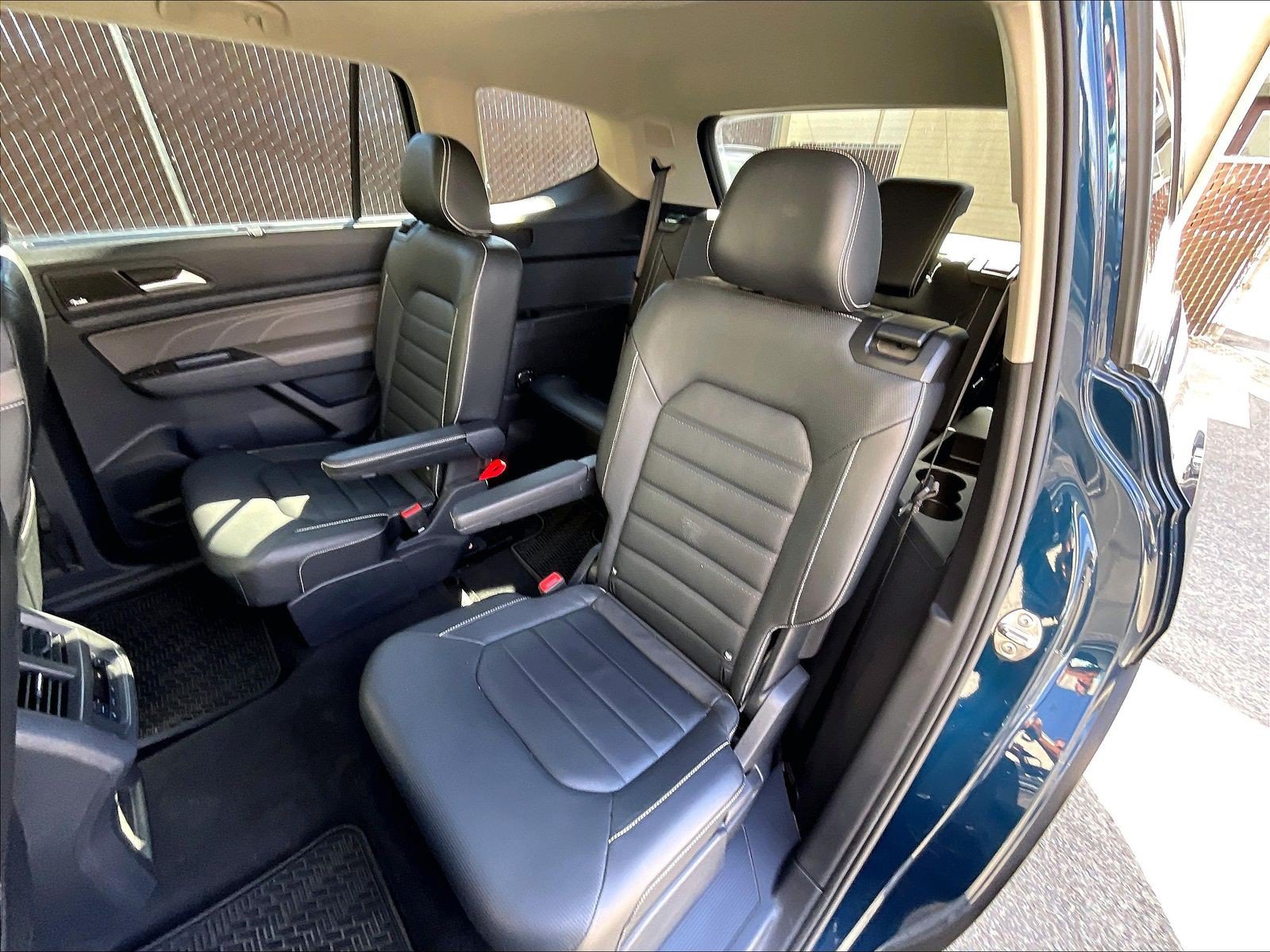 Certified 2022 Volkswagen Atlas SEL Premium AWD/4WD image 24