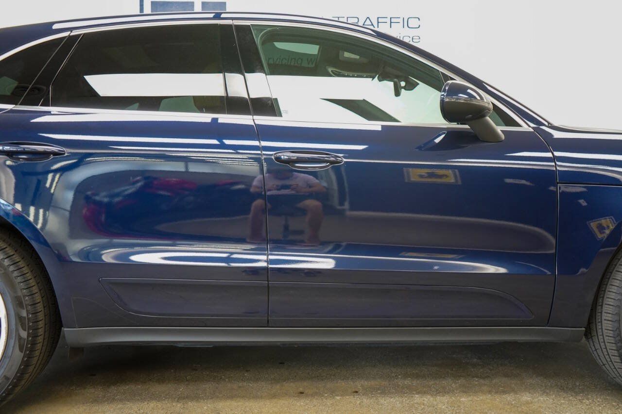 Used 2018 Porsche Macan S AWD/4WD image 15