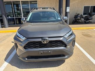 Used 2024 Toyota RAV4 XLE w/ Convenience Package FWD video 2