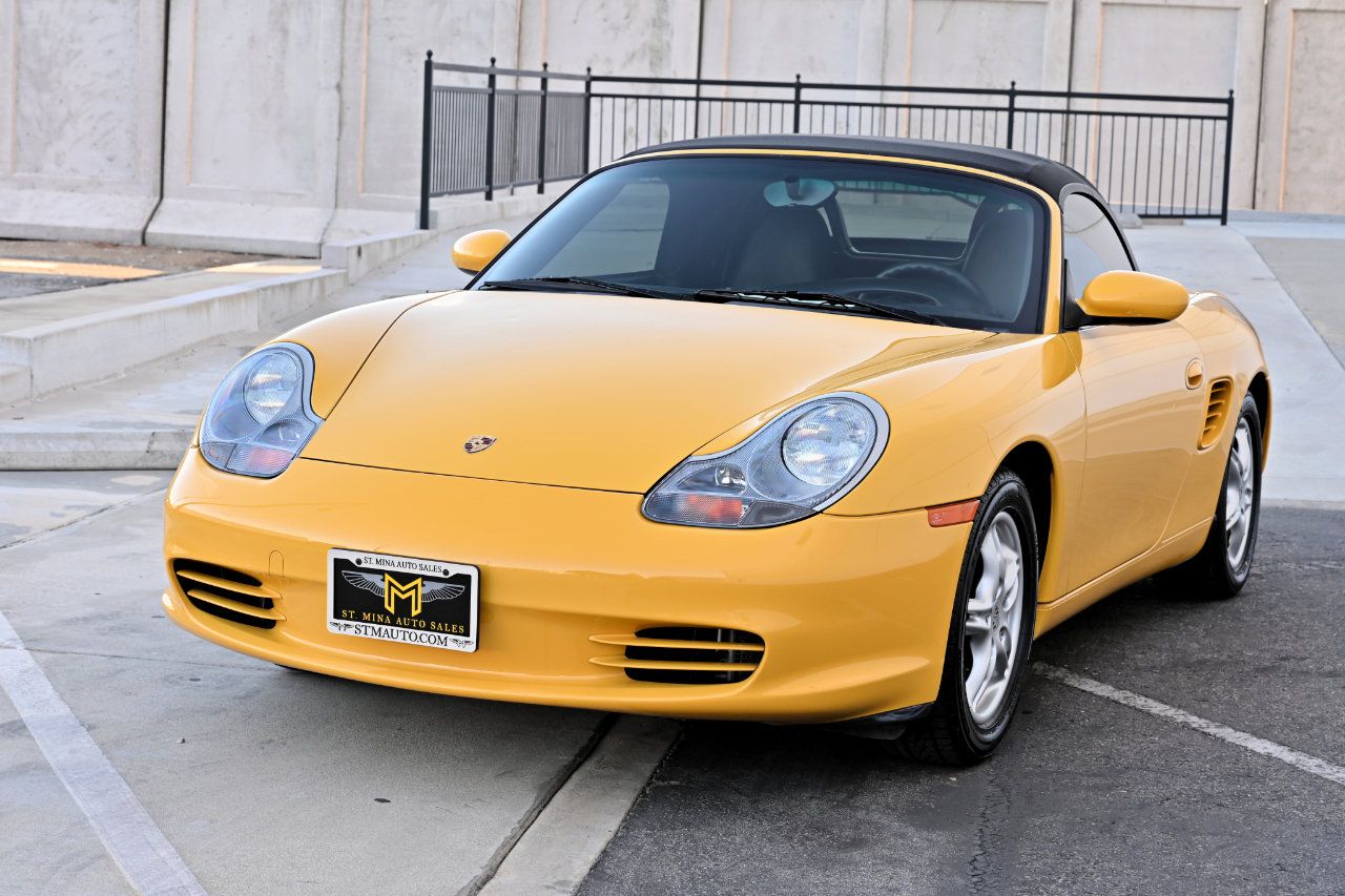 Used 2003 Porsche Boxster RWD image 3