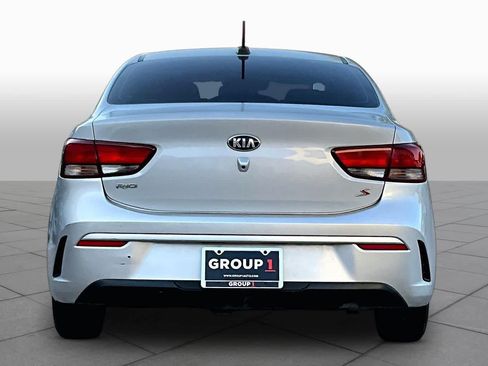 Used 2021 Kia Rio S w/ Technology Package FWD image 5
