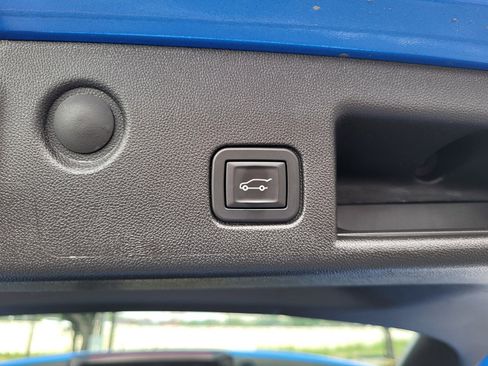 Used 2024 Chevrolet Equinox RS w/ RS Leather Package FWD image 35