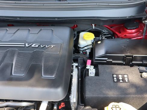 Used 2017 Jeep Cherokee Trailhawk AWD/4WD image 41