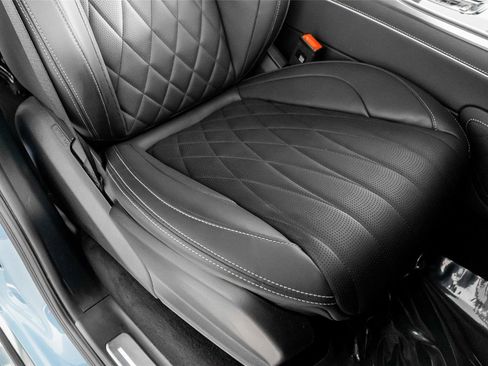 Used 2025 Mercedes-Benz G 63 AMG 4MATIC image 37