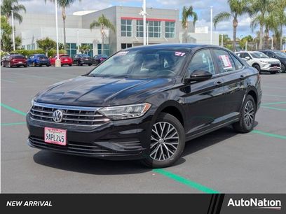 Used 2021 Volkswagen Jetta SE w/ SE Cold Weather Package