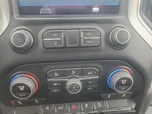 Certified 2021 Chevrolet Silverado 1500 RST image 17