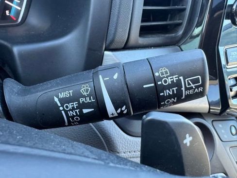 Used 2018 Honda Odyssey EX-L image 32