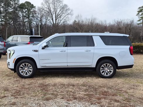 Used 2026 GMC Yukon XL Denali image 7