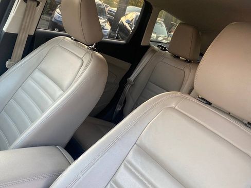 Used 2018 Ford Escape SEL AWD/4WD image 31