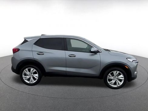 Used 2025 Buick Encore GX Preferred FWD image 16