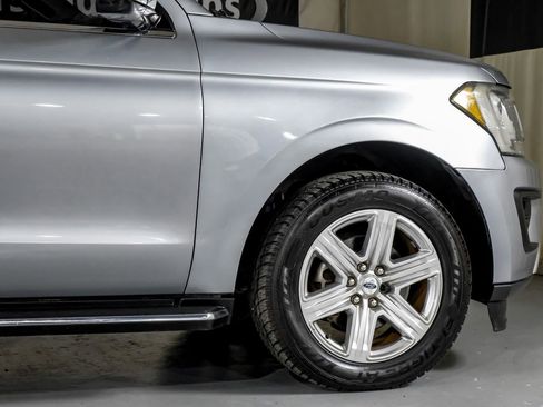 Used 2020 Ford Expedition XLT w/ Equipment Group 202A image 7