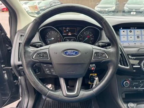 Used 2017 Ford Focus SEL w/ Cold Weather Package FWD image 29