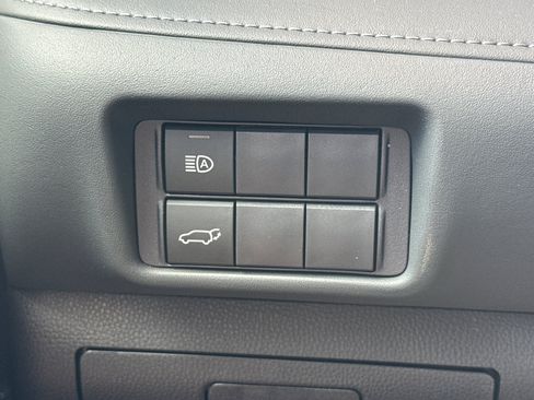 New 2026 Toyota Highlander XLE AWD/4WD image 30