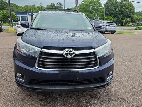 Used 2015 Toyota Highlander Limited AWD/4WD image 8
