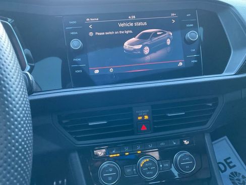 Used 2023 Volkswagen Jetta GLI Autobahn w/ GLI Black Package image 24