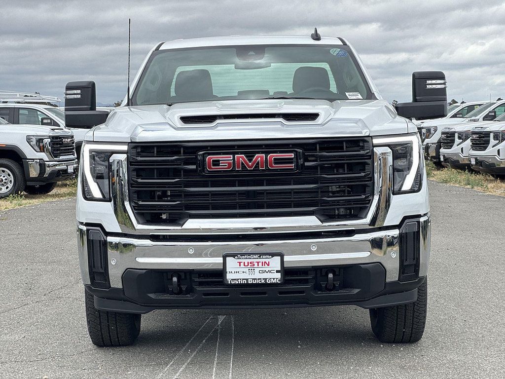 New 2026 GMC Sierra 2500 Pro w/ 1SA Pro Safety Plus Package AWD/4WD image 2