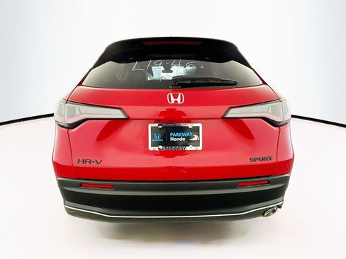 New 2026 Honda HR-V Sport image 5