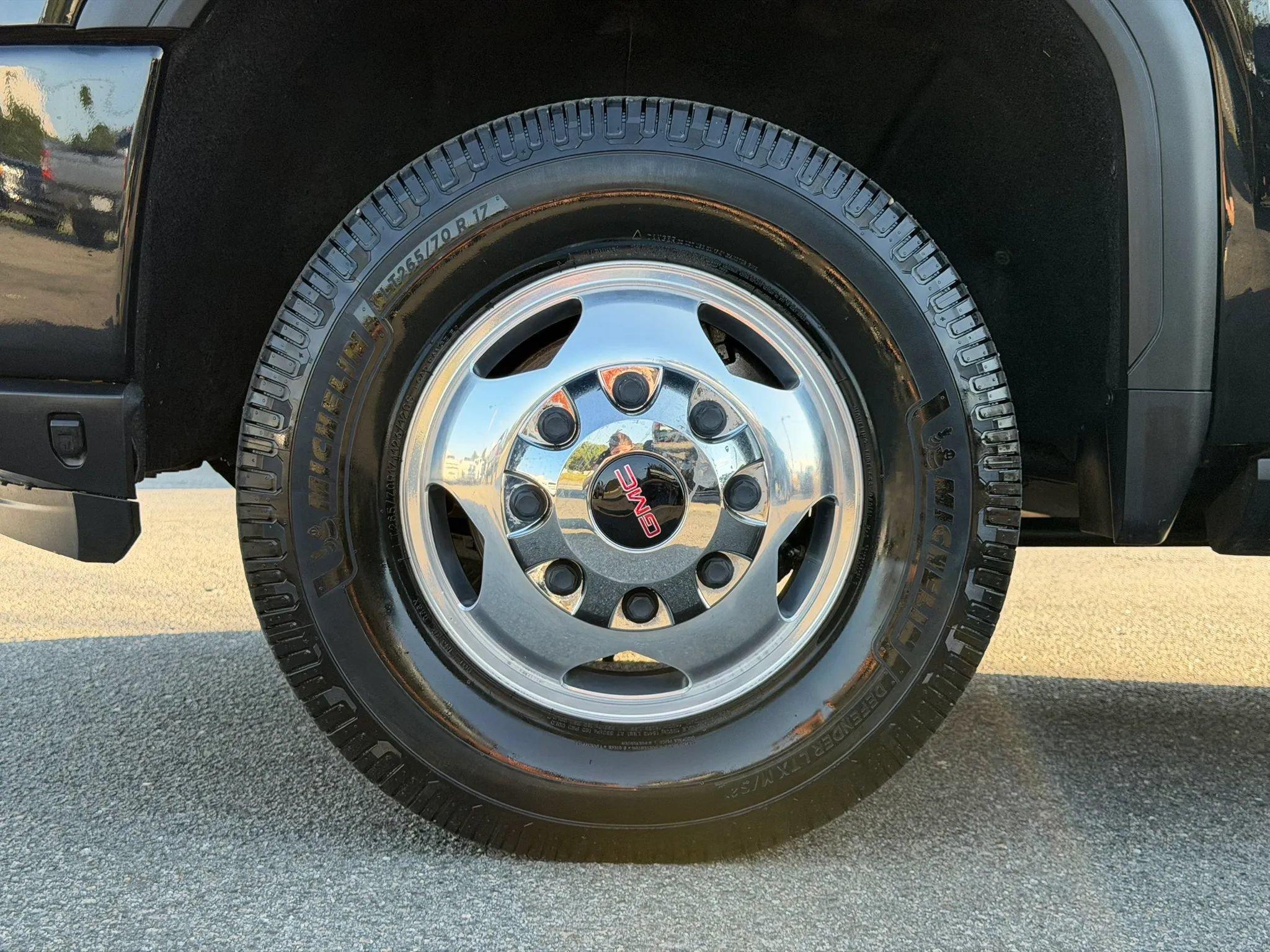 Used 2022 GMC Sierra 3500 Denali AWD/4WD image 15