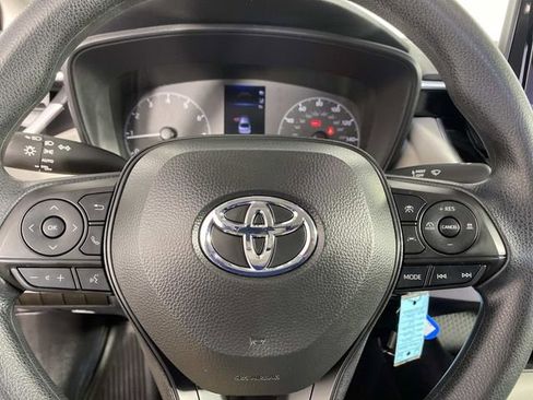 Used 2024 Toyota Corolla LE FWD image 14