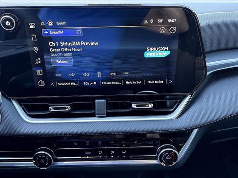 New 2026 Chevrolet Equinox LT image 17